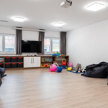 Apartmany Zabukem Mlynicky Dvur Екстер'єр фото